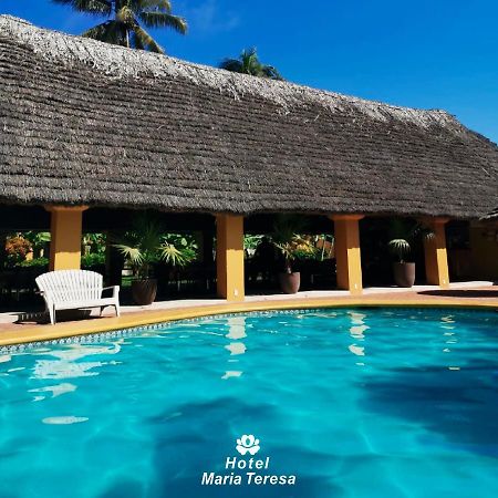 Hotel Maria Teresa بلايا أزول المظهر الخارجي الصورة